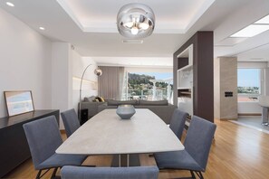 Dining - Acropolis View 6th-Floor Gem, Monastiraki (Athens)