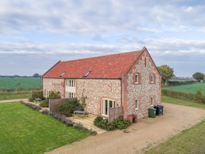 Exterior - 2 Bed in Fakenham (oc-kt188) (Kettlestone)