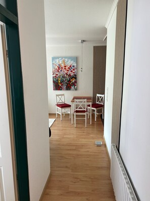 Interior - Apartment “KauzenNest” with Mountain View, Balcony, and Wi-Fi (Bad Harzburg)