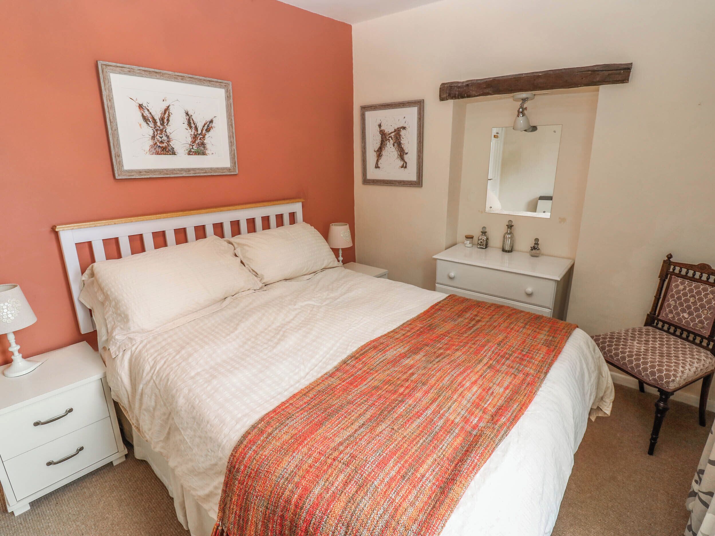 2 bedrooms, WiFi (free), individually decorated, individually furnished
