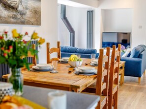 Dining - 2 Bed in Penryn (oc-78620) (Saint Gluvias)