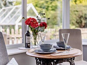 Dining - 1 Bed in Leominster (oc-78638) (Stoke Prior)