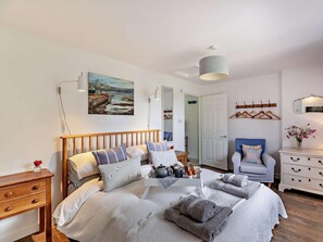 Travel cot, free WiFi, bed sheets - 1 Bed in Leominster (oc-78638) (Stoke Prior)
