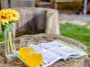 Food and drink - 1 Bed in Hereford (oc-79576) (Twyford)