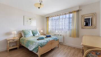 1 dormitorio, wifi, ropa de cama