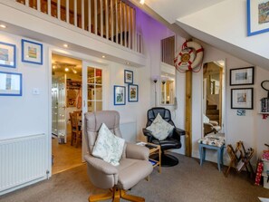 Interior - 2 Bed in Cromer (oc-82999) (Cromer)