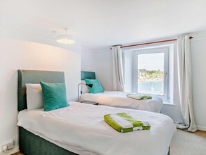 Room - 3 Bed in Polruan (oc-83821) (Fowey)