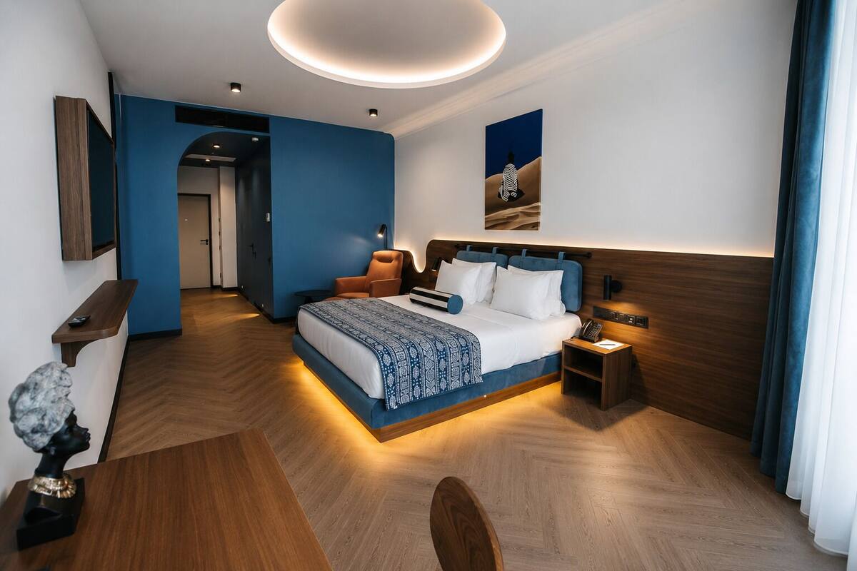 Ropa de cama de alta calidad y minibar 