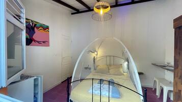 1 bedroom, free WiFi, bed sheets