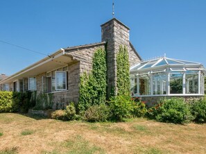 Exterior - 4 Bed in Swanage (oc-dc082) (Worth Matravers)