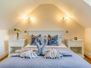Travel cot, free WiFi, bed sheets - 2 Bed in Belper (oc-74965) (Fritchley)