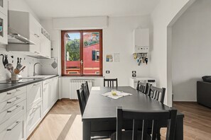 Uklassifisert bilde, 3 av 26, knapp