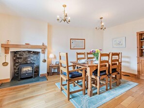 Dining - 3 Bed in Keswick (oc-sz153) (Braithwaite)
