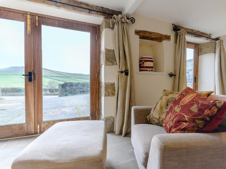 1 Bed In Hope Valley (Oc-78016) - Castleton