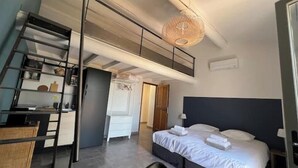 2 makuuhuonetta, Wi-Fi, vuodevaatteet
