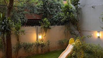 Jardines del alojamiento