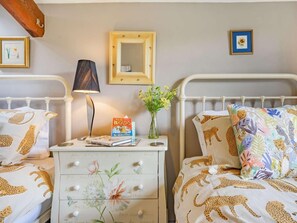 Room - 3 Bed in Nr Masham (oc-g0149) (Healey)