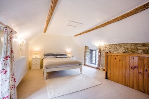 Free WiFi, bed sheets - 1 Bed in Weymouth (oc-dc078) (Sutton Poyntz)
