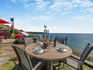 Outdoor dining - 1 Bed in Torpoint (oc-74824) (Millbrook)
