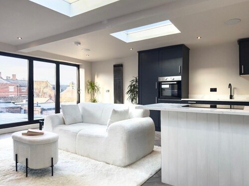 Luxury Loft House in historic town centre!