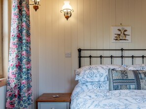 Room - 1 Bed in Shrewsbury (oc-77906) (Leighton)