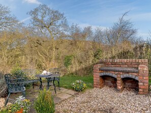 Outdoor dining - 1 Bed in Shrewsbury (oc-77906) (Leighton)