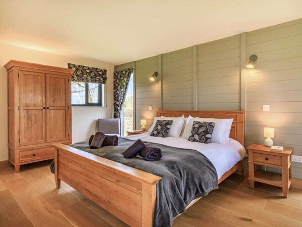 Room - 3 Bed in Chulmleigh (oc-65743) (Ashreigney)