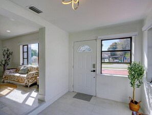 Interior - 1935 NW 42nd St. (Miami)