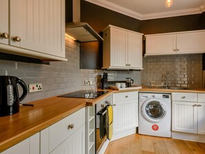 Private kitchen - 2 Bed in Norwich (oc-78491) (Bacton)