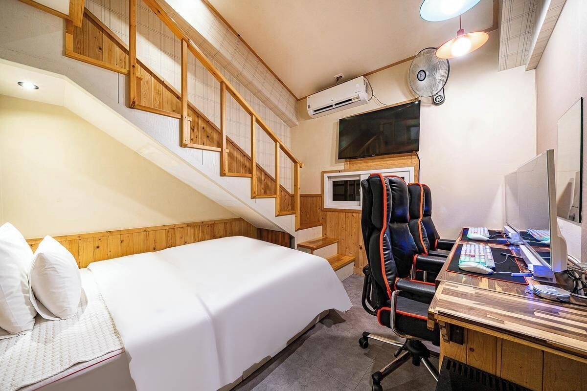 Camera Premium con 2 letti singoli, non fumatori | Biancheria da letto ipoallergenica, copriletto in piuma