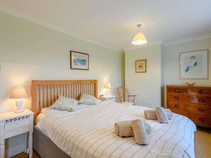 2 Schlafzimmer, Reisekinderbett, kostenloses WLAN, Bettwäsche