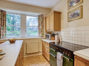 Private kitchen - 6 Bed in Fort William (oc-ca139) (Corribeg)