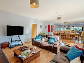 TV - 5 Bed in Cupar (oc-85660) (Cupar)