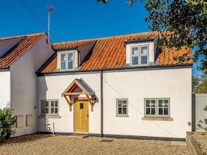 Exterior - 3 Bed in Wells-next-the-sea (oc-85636) (Stiffkey)