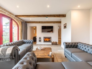 Fernseher, Kamin