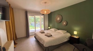 2 bedrooms, WiFi, bed sheets - Eugène's Little Cottage (Provence-Alpes-Côte d'Azur)