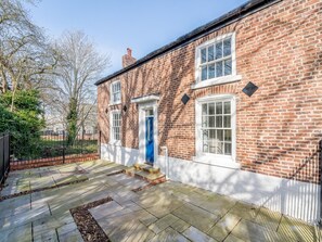 Exterior - 1 Bed in Chester (oc-78221) (Chester)