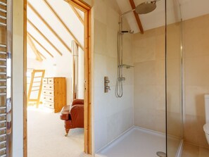 Bathroom - 3 Bed in Crackington Haven (oc-78271) (Crackington)
