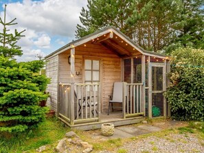 Terrace/patio - 4 Bed in Gairloch (oc-ca390) (Badachro)