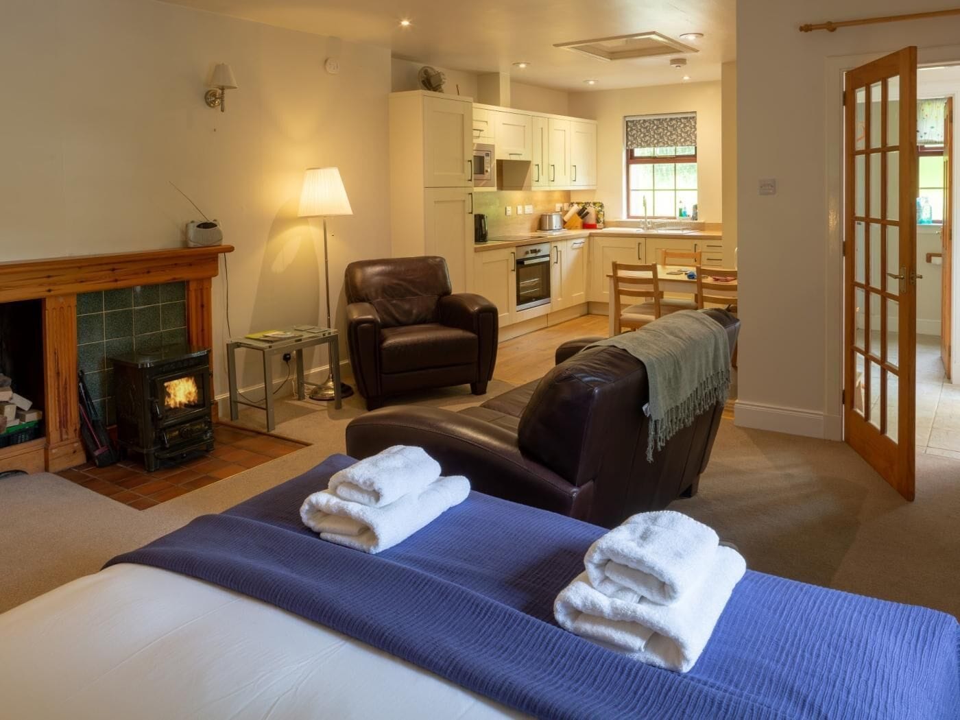 1 bedroom, free WiFi, bed sheets