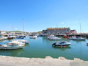 Marina