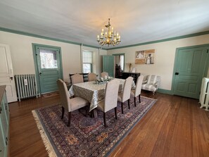 Dining - Historic 5-bedroom farmhouse with large yard in charming Audubon (Eagleville)