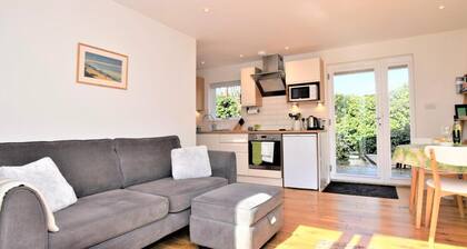 1 Bed in Overstrand (oc-ncc53)