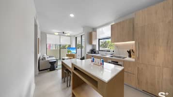 Condo, Balcony, City View | Interior