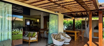 Villa Serena | Vacation Home for Families and Groups