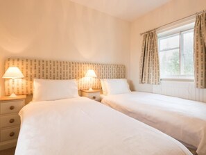 Room - 2 Bed in Cockermouth (oc-sz381) (Wythop)