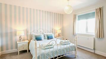 2 bedrooms, free WiFi, bed sheets