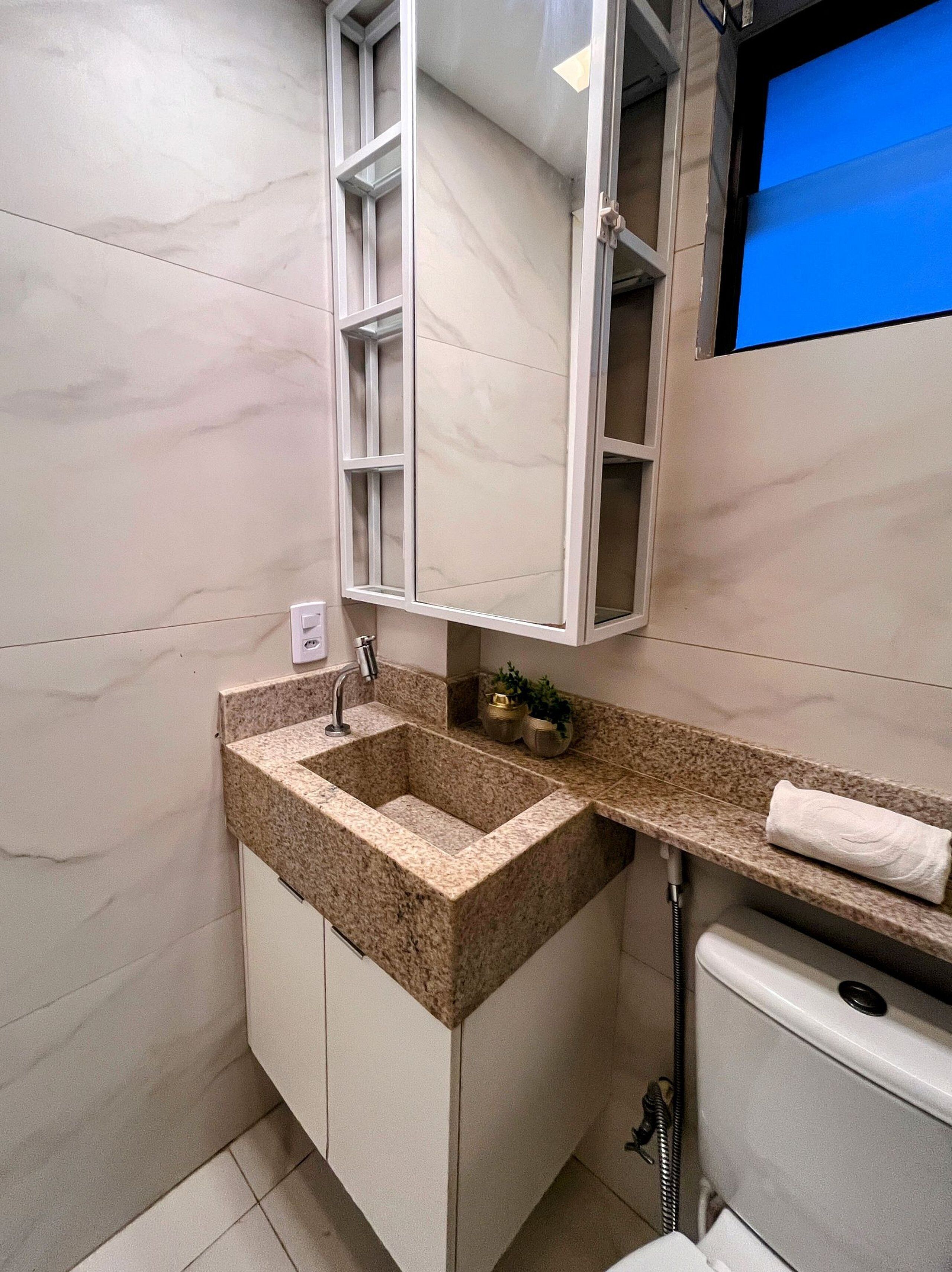 Estudio Premium, vista a la playa | Baño | Regadera, secadora de cabello, toallas, jabón 