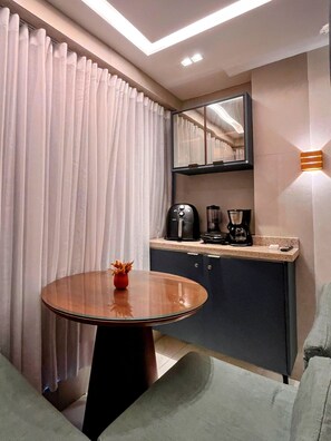 Premium Studio, Beach View | Interior - Porto Mykonos - VSH (Ipojuca)