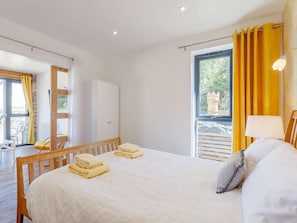 Reisekinderbett, kostenloses WLAN, Bettwäsche